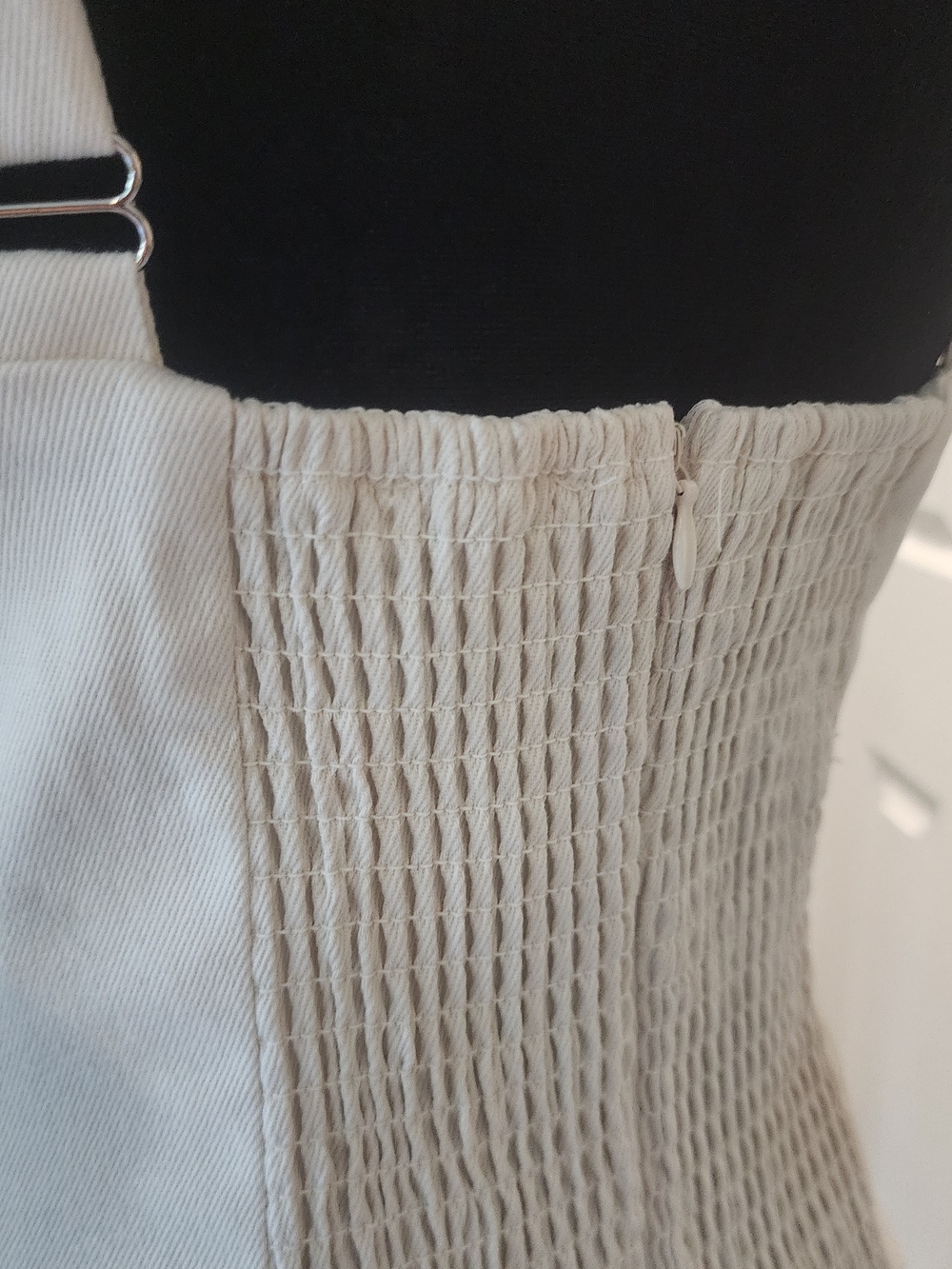 Classic Cream Eyelet Midi Dress with Adjustable Straps NWOT - Picture 4 of 6